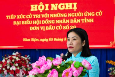 Giám đốc Sở GDĐT Lê Thị Bích Liên tiếp xúc cử tri, trình bày chương trình hành động ứng cử Đại biểu HĐND tỉnh Lâm Đồng